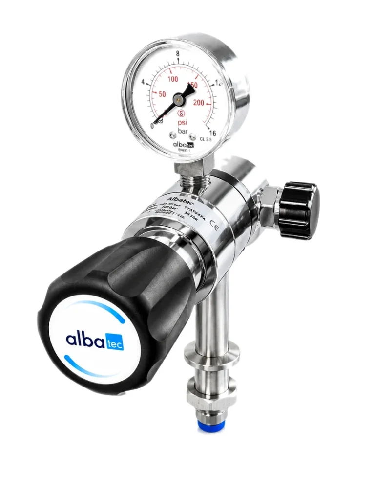 Bench-mounted point-of-use regulator for laboratory gas control