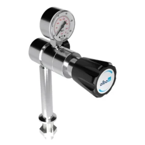 Bench-mounted point-of-use regulator for laboratory gas control