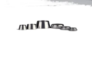 Stainless-steel instrument fittings for specialty gas installations