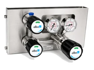 Single-stage single-inlet panel for specialty gas supply