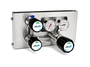 Single-stage single-inlet panel for specialty gas supply